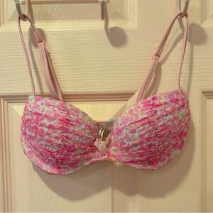 pink victoria’s secret bra